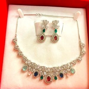 Necklace set